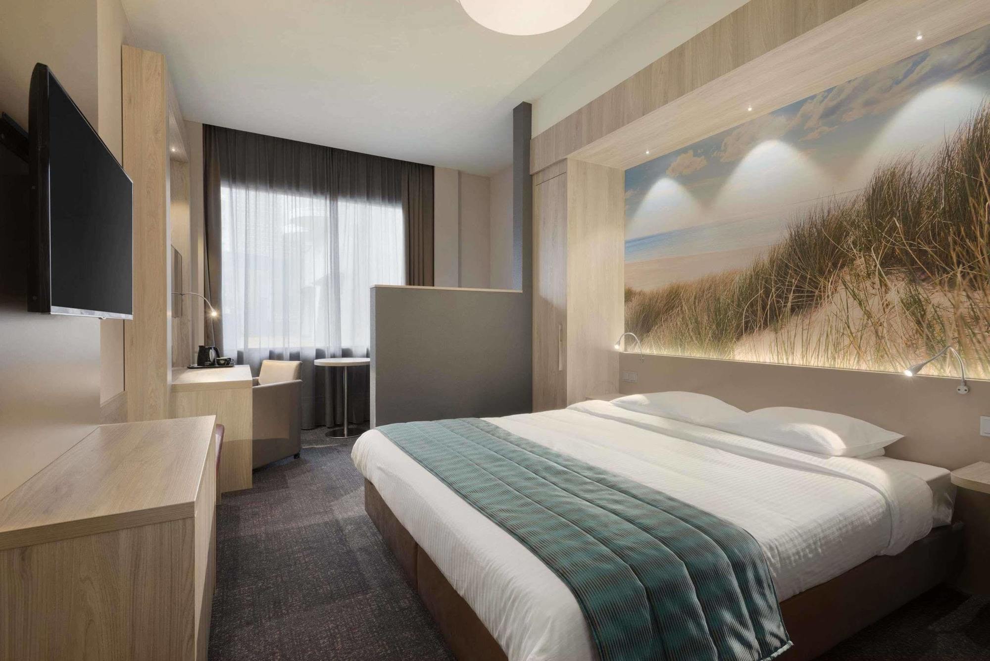 Ramada Scheveningen Hotel-restaurant 3*